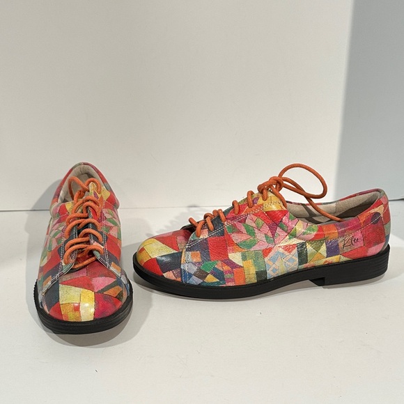 ICON Shoes - Vintage ICON Wearable Art Colorful Patchwork Women's Shoes